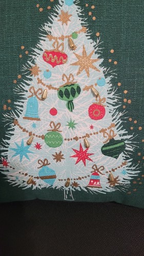 Christmas Tree Throw Pillow NWT 18 In Square With Tiny Gold Colored Ornaments - Picture 3 of 4