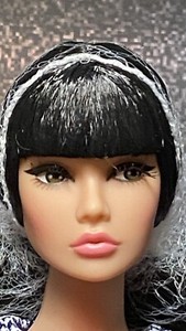 Poppy Parker Miss Independence 新品未使用 Miss Independence Poppy Parker Dressed Doll