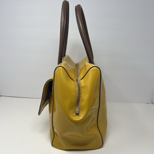 Bolso de mano de charol Kate Spade Kingsbury Park de viaje en amarillo mostaza - Imagen 9 de 24