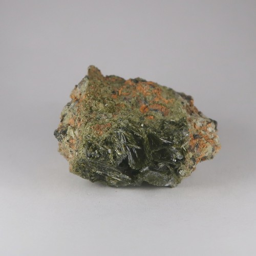 Epidote specimens from Pakistan, Spain, USA | Buy Epidote crystals - Picture 54 of 73