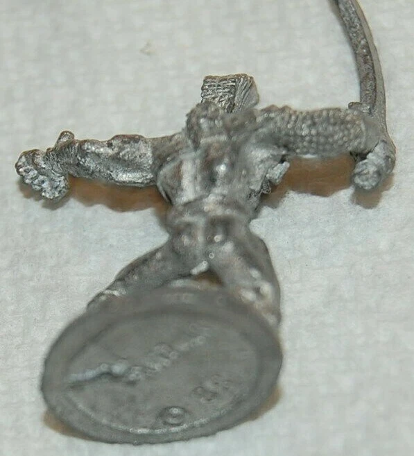 DE COLECCIÓN RAL PARTHA 1988 ORCO CON ESPADA CURVA Y ESCUDO UNA FIGURA SIN PINTAR 010111 Foto 3 de 4