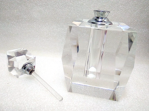 OLEG CASSINI ~ 142260 / CHARM ~ Crystal Perfume Bottle - Picture 4 of 4