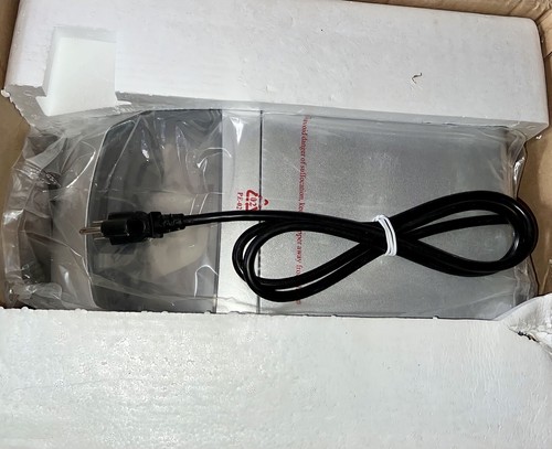 Vinotemp 12-Inch 1.8 Lb Portable Icemaker - Silver - Picture 3 of 6