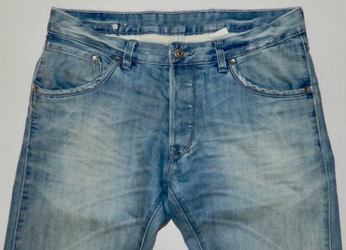 MEN'S H&M LIGHT BUTTON-FLY JEANS SZ 33X34 DENIM COTTON/POLYESTER BLEND DISTRESSE - Picture 3 of 9