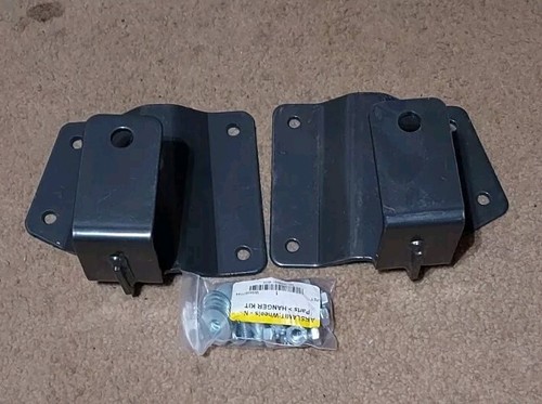 Maxtrac 420920 2" Rear Lowering Hangers for 1999-2006 Silverado 1500 - Bild 2 von 2