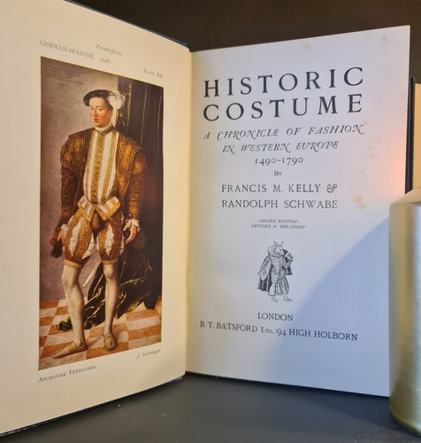 Historic Costume, Fashion Western Europe 1490 - 1790, Kelly & Schwabe: Hardback - Picture 5 of 8