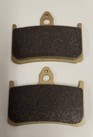 Front Brake Pads For Honda VTR 1000 F Fire Storm SC36B 2000 - Picture 2 of 3