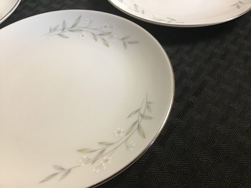 St Regis 101 Fine China Made In Japan Bread Butter Plates Set of 4 - Picture 3 of 6
