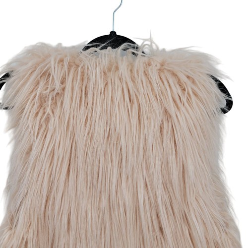 Tart Collections Shaggy Faux Fur Vest S Pastel Pink Open Vegan Barbiecore Glam H - Picture 6 of 10