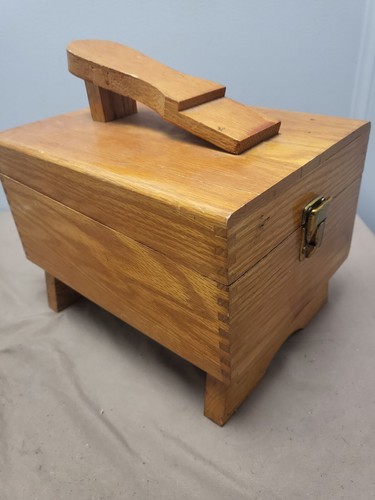 Griffin Shinemaster Shoe Shine Dovetail Wooden Box w/Brushes & Polishes Vintage - Picture 15 of 15