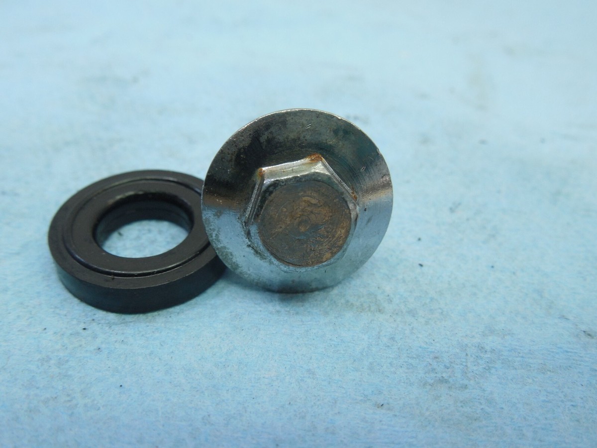 1993 Kawasaki ZX11 ZX1100-D1 Ninja Head Valve Rocker Arm Cover