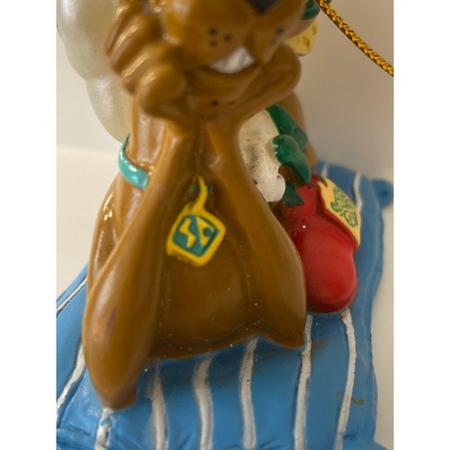 2001 Scooby Doo Magic Carpet Dream Christmas Tree Hanna Barbera Ornament 2.5in - Picture 8 of 10