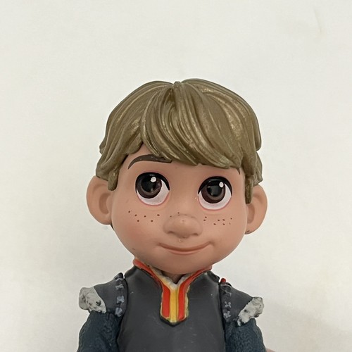 2 figuras de Kristoff Frozen de Disney Animators Collection Disney Store - Imagen 2 de 20