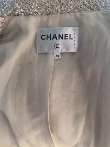 Chanel LA Cruise 23C RARE $15k Sequined Tweed Jacket 38F As Seen On JLo - Picture 10 of 17