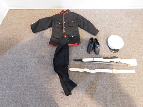 Vintage GI Joe Actionfigur Marine Kleid / Parade Uniform #1