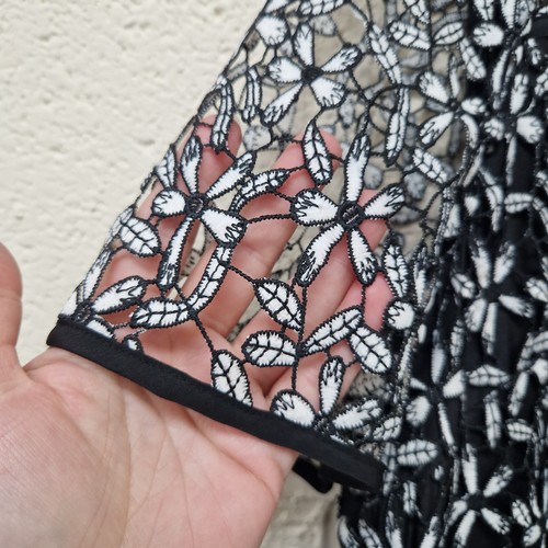 M&S Collection Lace Dress UK 20 Black White Embroidered Floral Wedding Party - Picture 6 of 9
