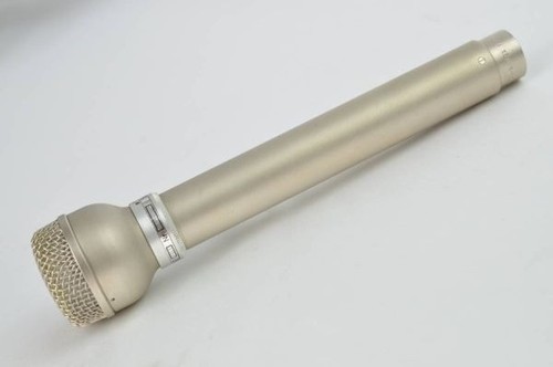 AKG D19E 200Ω Norelco Beatles' Vintage Dynamic microphone M w/case Used - Picture 3 of 9