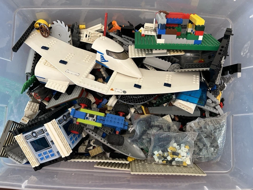 LEGO 7893 Avión de Pasajeros Avión Gigante Set Ciudad LEGO Y Lote 21lbs Foto 2 de 4