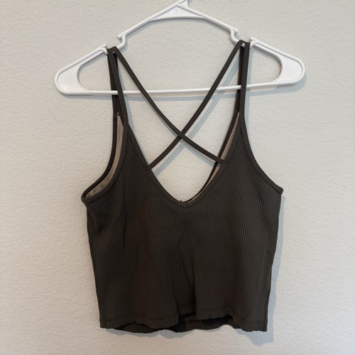 Vuori Rib Crop Top in Olive Green Medium Activewear - Picture 6 of 7