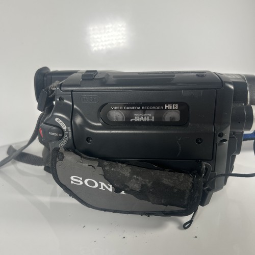 Sony Handycam CCD-TRV108E Camcorder Night Vision Hi8 Tape Analog Camera A-3 - Picture 7 of 9