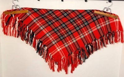Women's Large Triangle Red Plaid Scarf Shawl Wrap Preppy Grannycore Cozy Warm