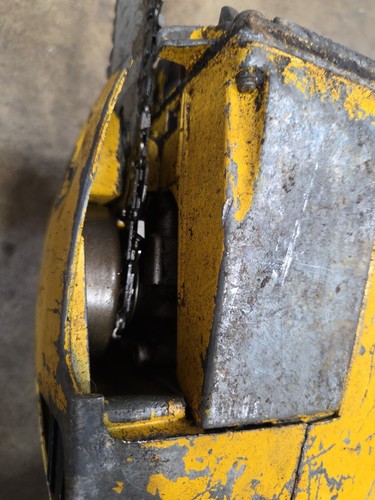 Spartan 34 AV Deluxe Chainsaw For Parts Or Repair Pioneer - Picture 10 of 18
