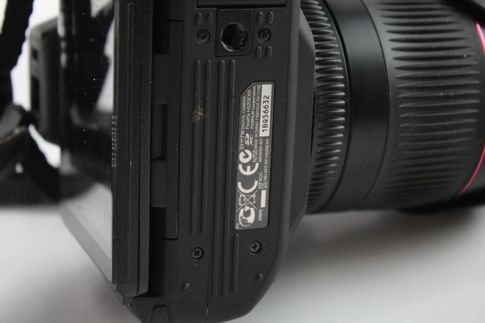 Fujifilm Finepix HS20EXR Digital Bridge Camera Working w/ Fujinon 30x Zoom Lens - Image 4 of 4