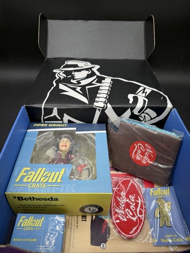 CONTENUTO SIGILLATO! Mar 2018 Fallout Crate Lootcrate FIGURA, TAPPETINO, MAGNETE, ALTRO - Foto 6 di 6