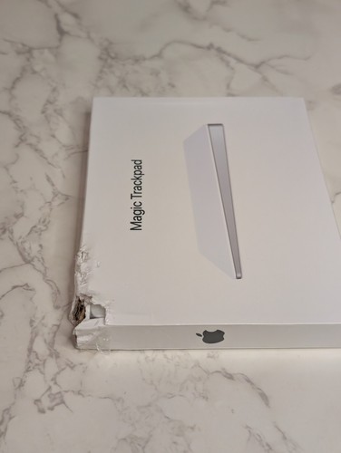 Apple Magic Trackpad 2 A1535 Puerto Lightning Blanco - Sellado Nuevo en Caja Dañada - Imagen 2 de 9