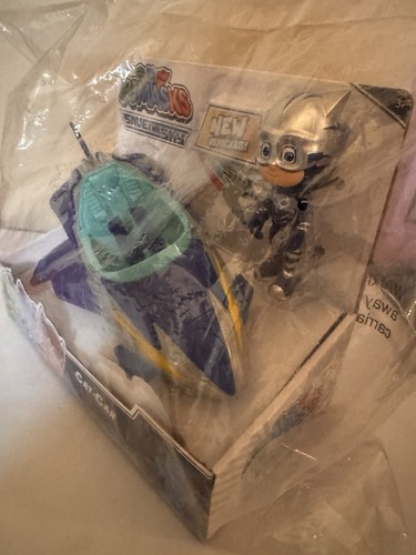 PJ Masks Save the Sky Cat-Car Catboy Action Figure Set Toy NEW - Picture 3 of 5