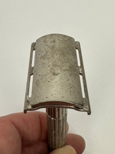 Vintage 1932 Gillette 3 Piece Razor 2 Minora Blades made in Canada - Picture 5 of 17