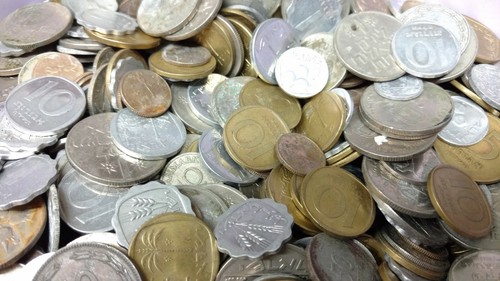 Lotto 5 monete antiche israeliane diverse set Terra Santa Israele Pruta Agorà Shekel Lira - Foto 3 di 11