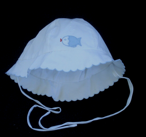 Infant Boy White Three Piece Outfit Blue Embroidered Fish Hat 6 Months NEW - Picture 6 of 11