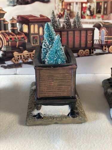 St. Nikolausplatz Weihnachtsdorf Sammlung 3-teiliges Zugset, 2008 GEBRAUCHT MIT BOX - Bild 6 von 19