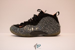 nike air foamposite safari