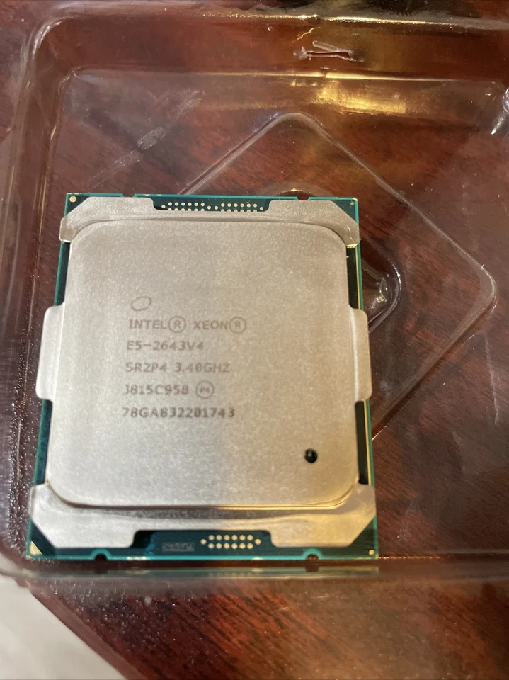 Intel Xeon Processor E5-2643 v4 20M Cache, 3.40 GHz SR2P4 Gently Used - Image 4 of 4