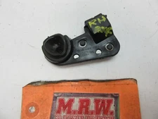 CONVERTIBLE TOP RIGHT LATCH BRACKET MOUNT ROOF WINDSHIELD POST PILLAR SOFT TOP