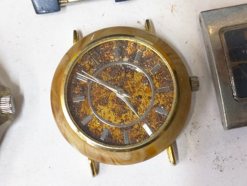 TITAN & OTHER 5 PIECE MIX LOTT QUARTZ MEN & WOMEN NOT WORKING, PARTS PURPOSE - Picture 6 of 19
