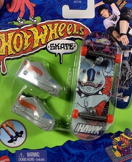 JCÉTÉ23 HOT WHEELS SKATE - TONY HAWK - PLANCHE À DOIGT AVEC SOULIERS  ASSORTIES - CAMIONS, ARMES ET SUPERHÉROS / Tech Deck