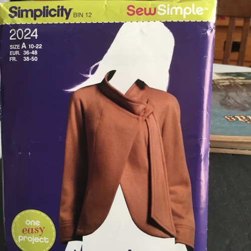 Simplicity einfache Schnittmuster 2024 Misses Fleecejacke Gr. 10-22, NEU