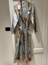 David Nieper dressing gown Size Small, Mid Length, Floral