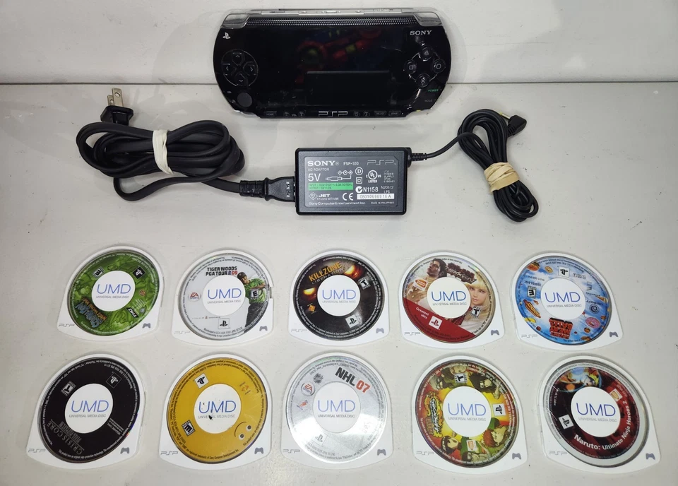 Sony PSP-1001 Console Bundle 8 Games Charger Memory Stick Works Great - Image 2 of 4