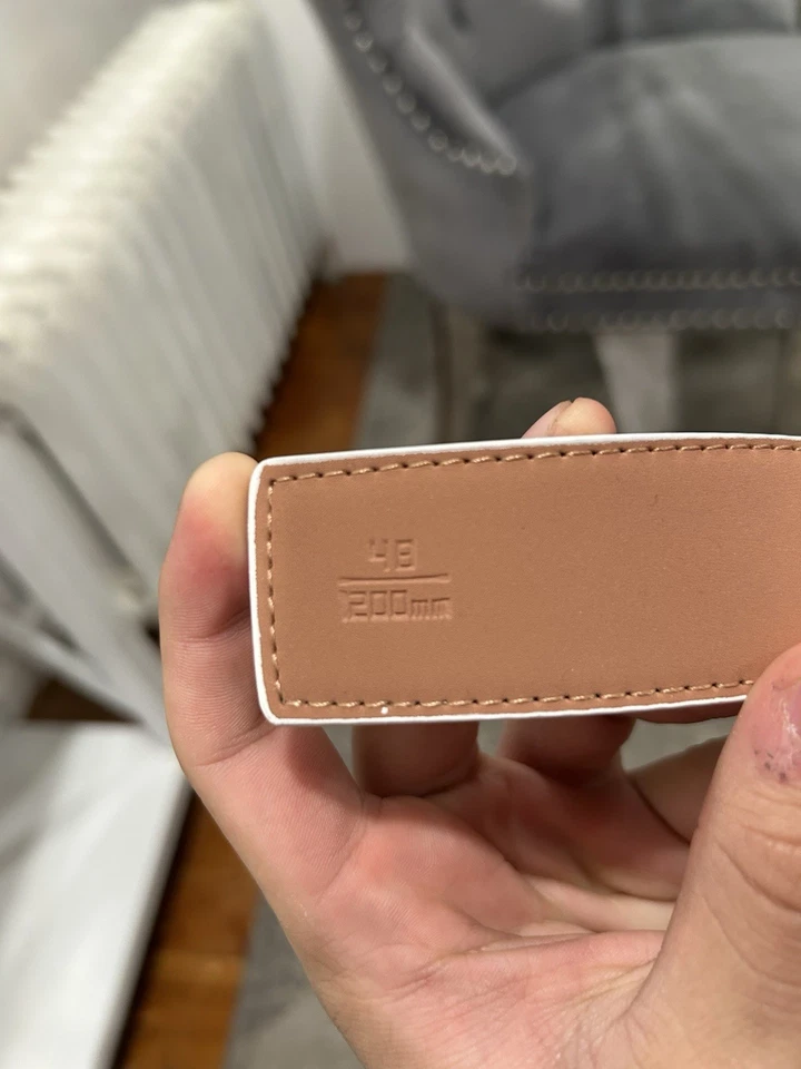 Cinturón Louis Vuitton Damier Azur Initiales 40 mm Foto 3 de 3