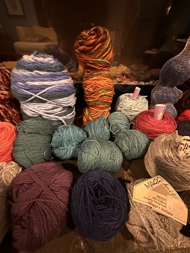 großes Konvolut Garn, geöffnet gebraucht. malabrigo, burly spun und viele weitere Marken 49 - Bild 5 von 10