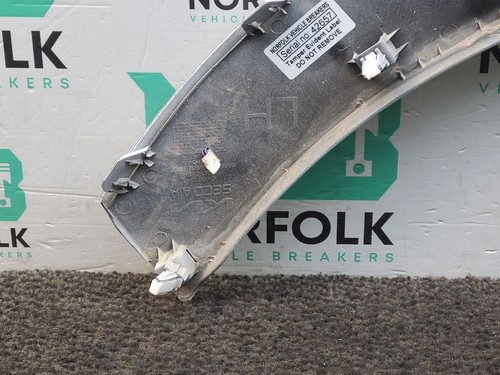KIA EV6 Left Rear Wheel Arch Trim White 87743CVDA0 - Picture 10 of 19