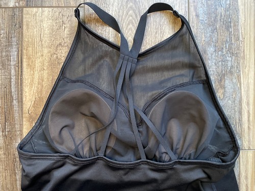 Victoria Sport Women’s Workout Shirt Size M Black Racerback, Mesh, Built In Bra - Imagen 4 de 6