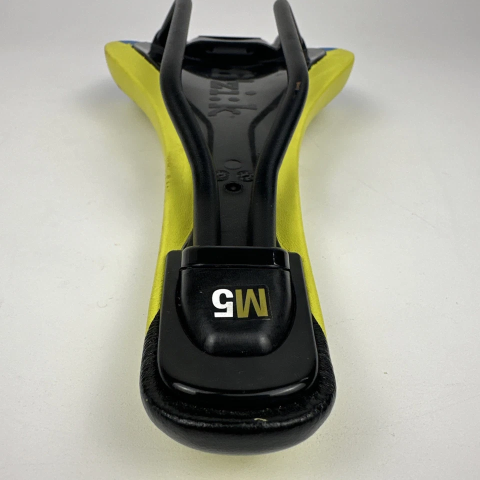 Selim de corrida Fizik Tundra M5 azul amarelo com trilhos de manganês - Imagem 3 de 4