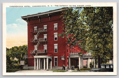 Canandaigua Hotel NY Gateway to Finger Lakes Unposted WB Postcard (K033) - Picture 1 of 2