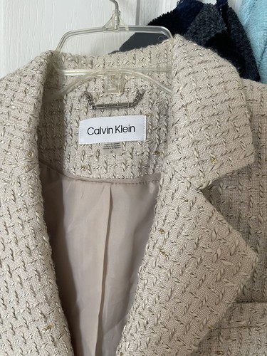 Blazer de tweed tonal con parche-bolsillo de Calvin Klein para mujer 10 nómadas botón único - Imagen 6 de 16