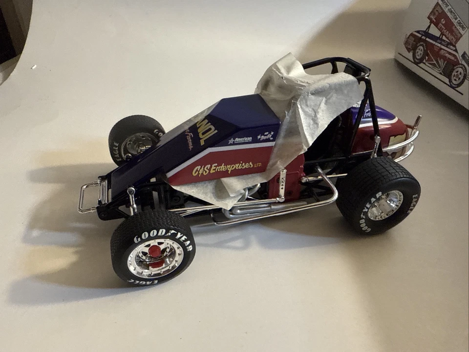 1/18 GMP #5 Danny Lasoski The Dude Jackpot Junction Casino 1997 Sprint Car - Image 2 of 4
